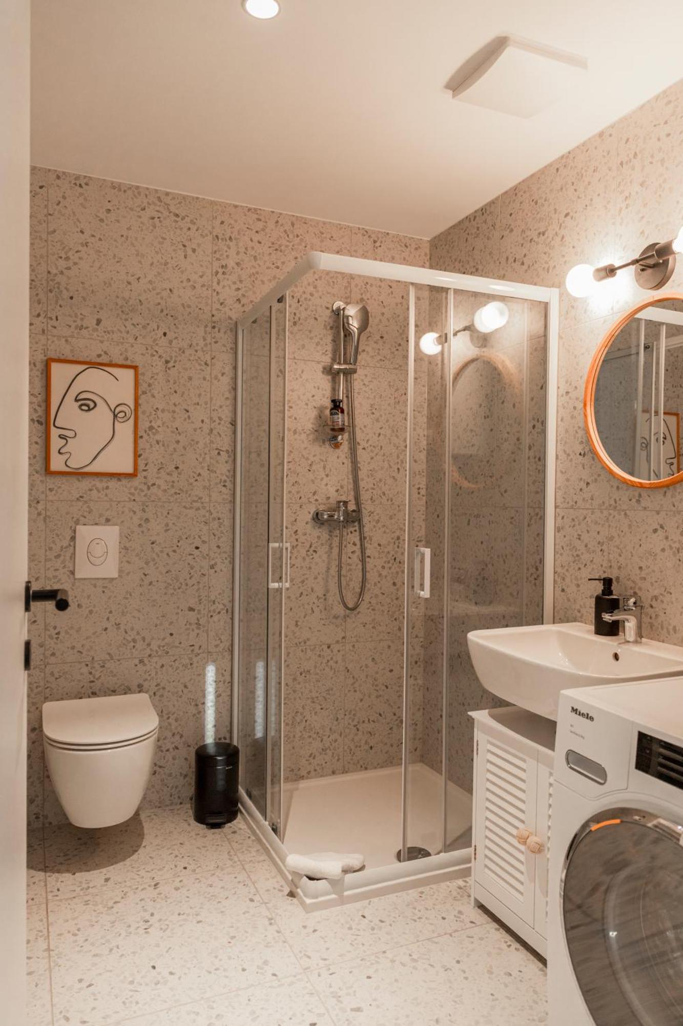 Koper Seaside Residence Bagian luar foto